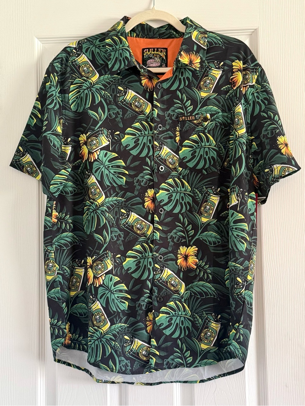 Sullen Men's Beer Garden Woven Button-Up Short Sleeve Shirt Medium